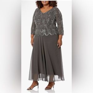 👗 NWT! JKara Sequin & Bead Scalloped Popover Dress